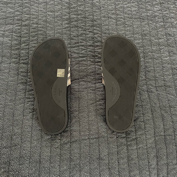 Burberry Beige and Black Check Slides - Picture 10 of 14